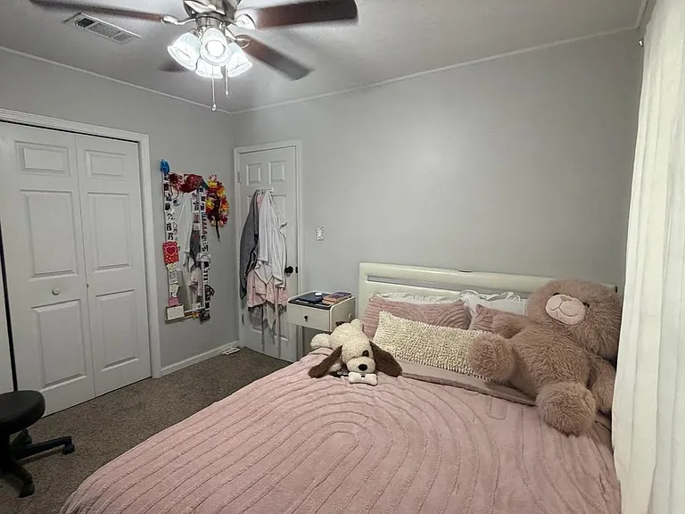 4540 Eltham Park — Photo 20