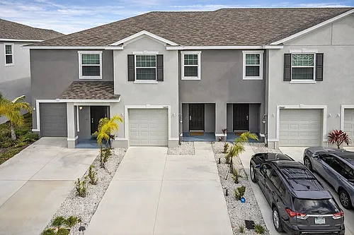 9271 Rock Harbour Way Photo 1