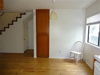 2 bed, 1.5 bath, 1000 sqft, $2,599 — Photo 4