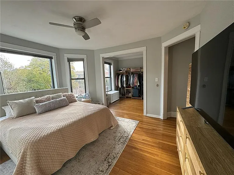 4418 N Artesian Ave #2 — Photo 10