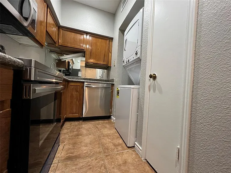 8055 Cambridge St #35 — Photo 6