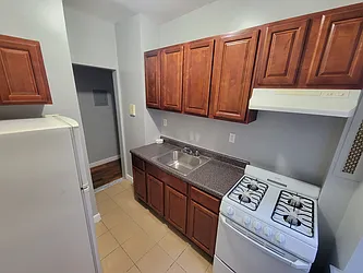 Rented by Bruma Realty LLC