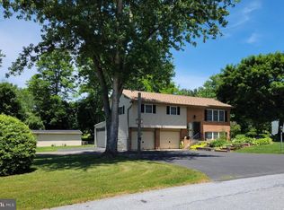 7208 Orlando St, Harrisburg, PA 17111