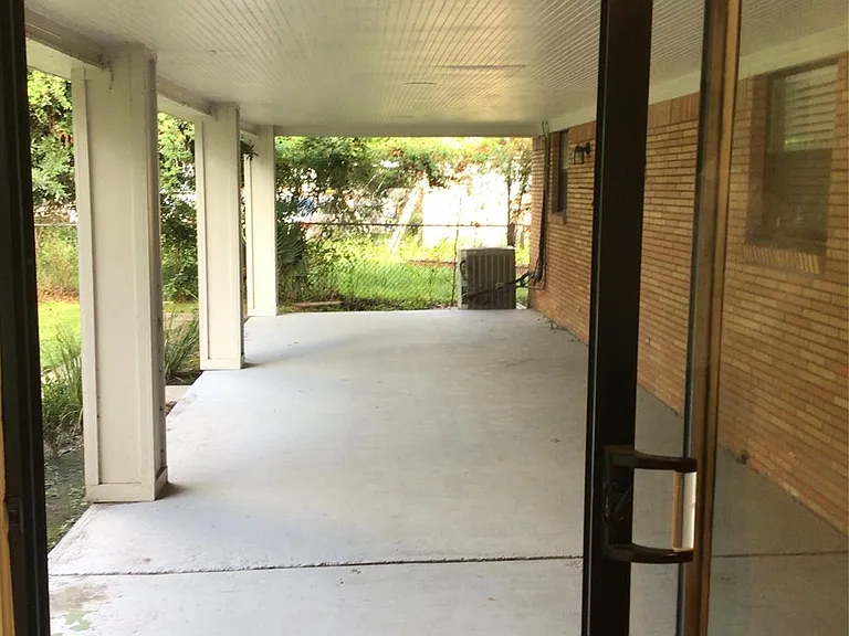 609 Del Norte St — Photo 17