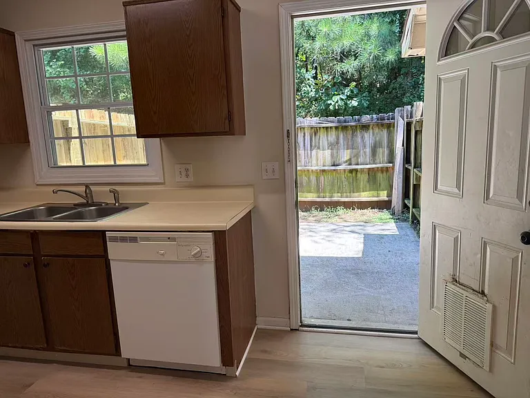 1281 Sweet Pine Dr #1281 — Photo 8