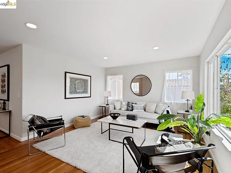 903 Santa Fe Ave — Photo 32