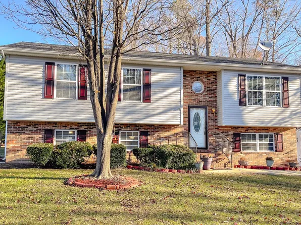 20709 Wolftrap St, Lexington Park, MD 20653