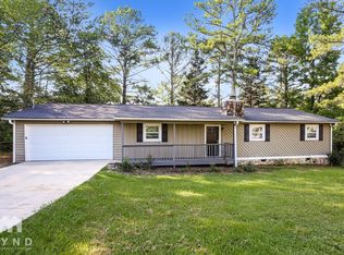 549 Village Run, Lawrenceville, GA 30046