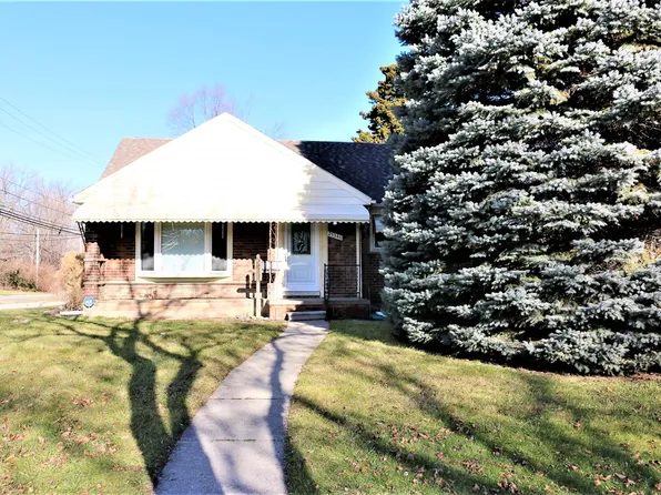 25346 Fairway Dr, Dearborn, MI 48124