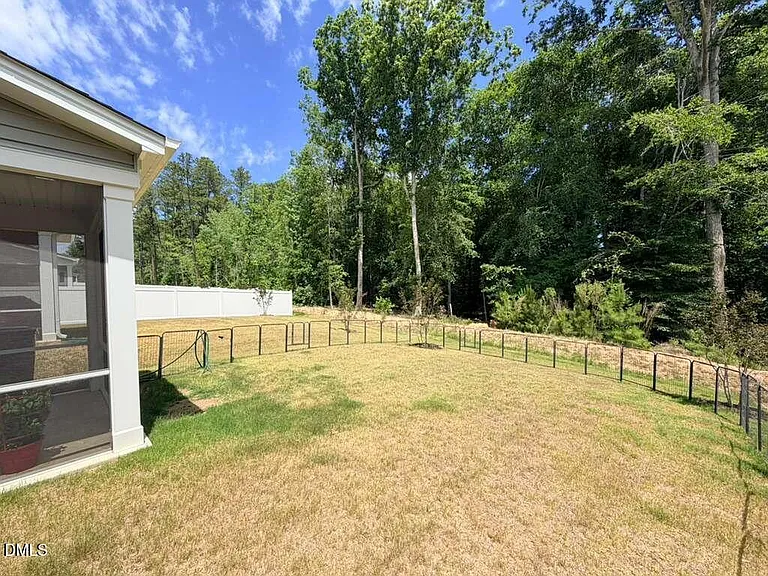 319 Aster Bloom Ln — Photo 18