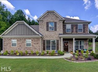 490 Stonewyck Dr, Tyrone, GA 30290