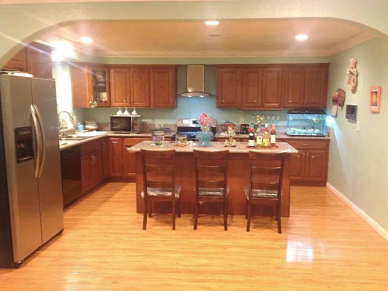 1758 E Turmont St #2 — Photo 17
