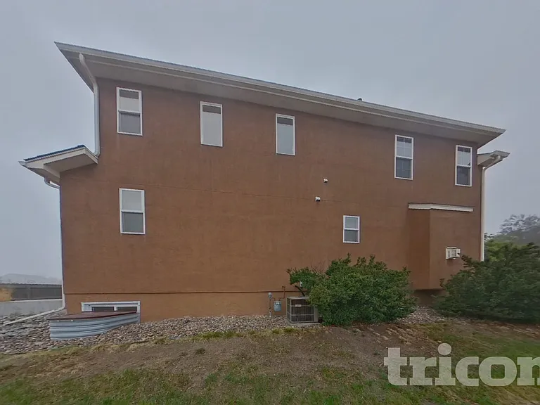 7147 Silverwind Cir — Photo 20