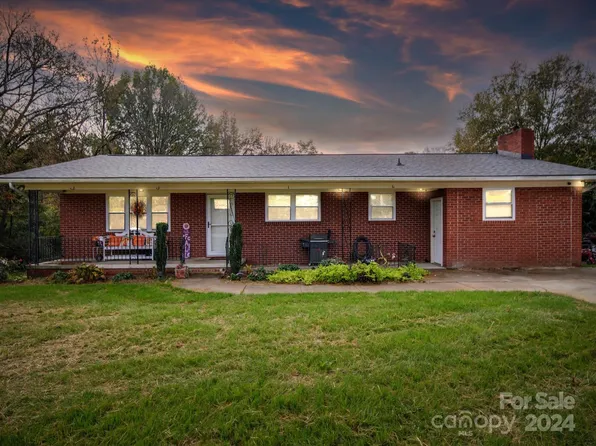843 S Stanly School Rd, Norwood, NC 28128