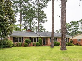 1818 Robinhood Rd, Albany, GA 31707