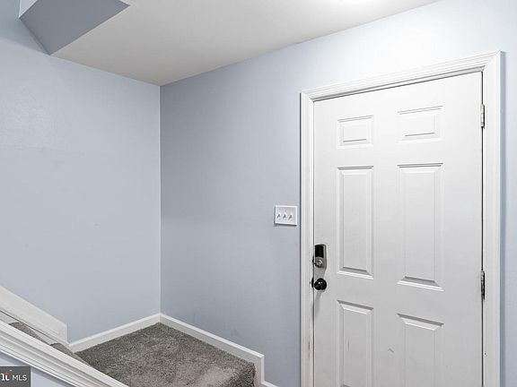 3rd image of 1407 Skyhaven Ct