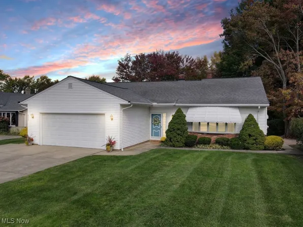 4951 Gleeten Rd, Cleveland, OH 44143