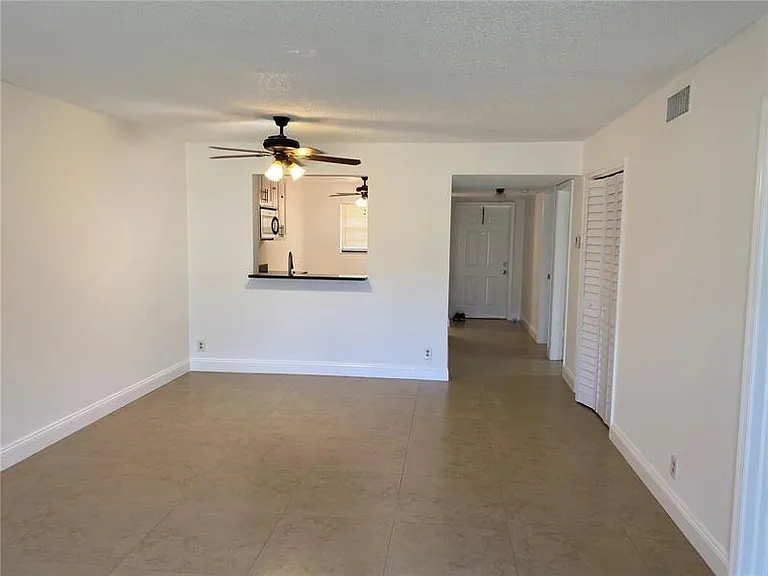 23466 SW 57th Ave #504 — Photo 8