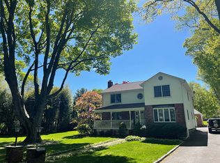 57 Fairfield Ave, Darien, CT 06820