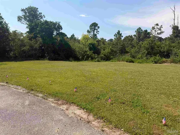 1 Soundview Trl, Gulf Breeze, FL 32561