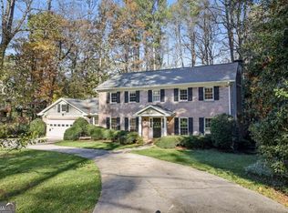 6340 River Overlook Dr, Atlanta, GA 30328