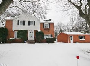 10819 Snow Rd, Parma Heights, OH 44130