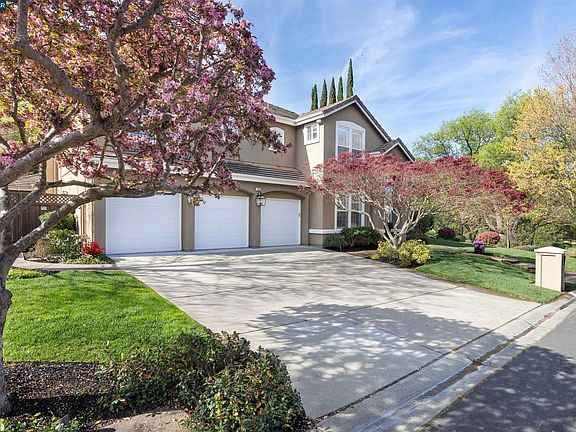3rd image of 1536 Serafix Rd