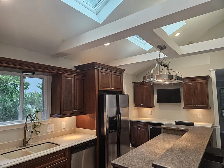 114 N Marsh Rd — Photo 6