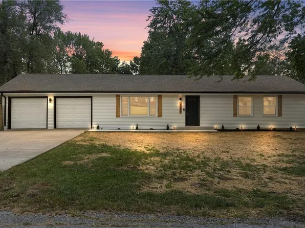 8009 E 100th St, Kansas City, MO 64134
