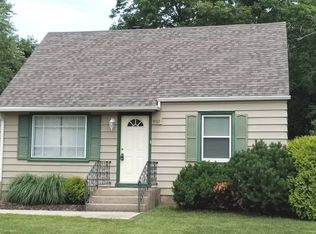 802 Evans Ave, Machesney Park, IL 61115