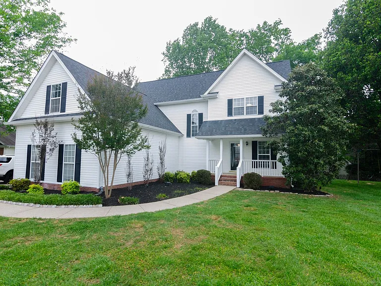 1722 Portway Ct — Photo 2