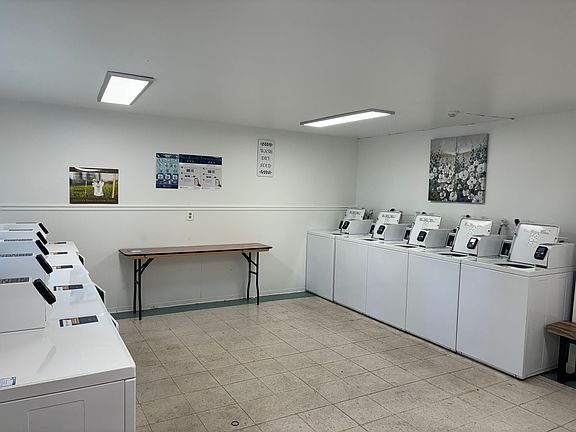 5th image of 20427 68th Ave W #2B-1Ba-1000Sqft