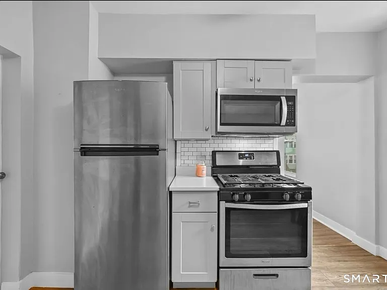 115 Harborview Ave #2 — Photo 5