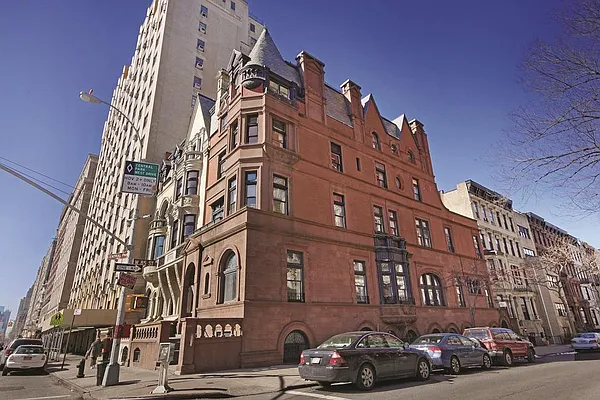 Sold by Corcoran | media 2