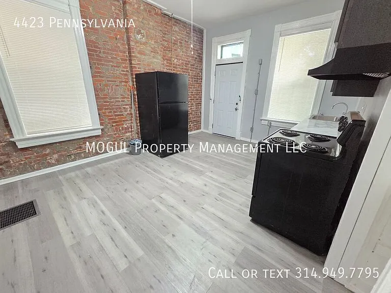 4423 Pennsylvania Ave — Photo 9