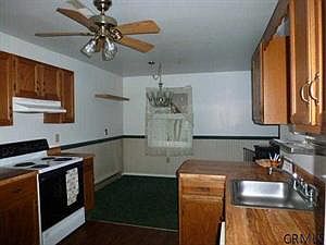 5th image of 140 Tallow Wood Dr