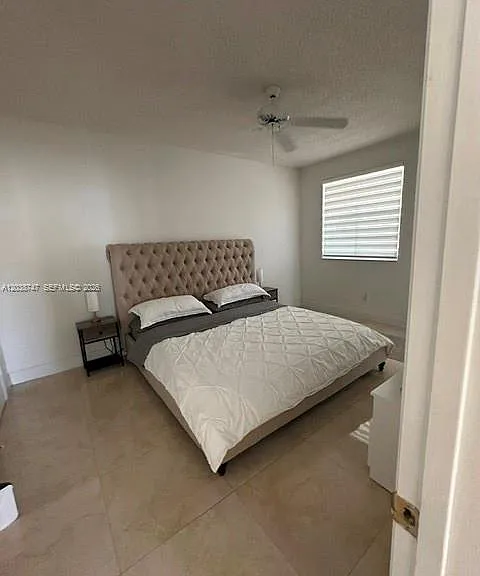 3125 NE 184th St #1305 — Photo 6