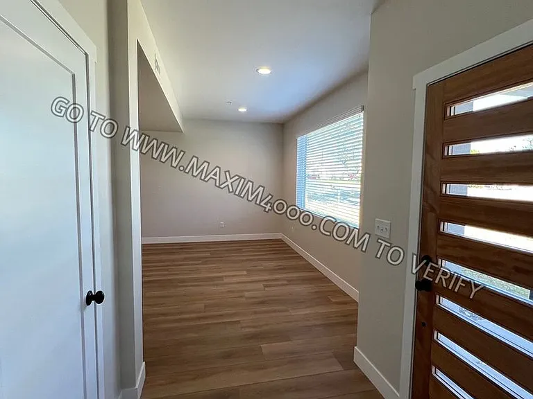 1444 Kennedy Ave #3 — Photo 4