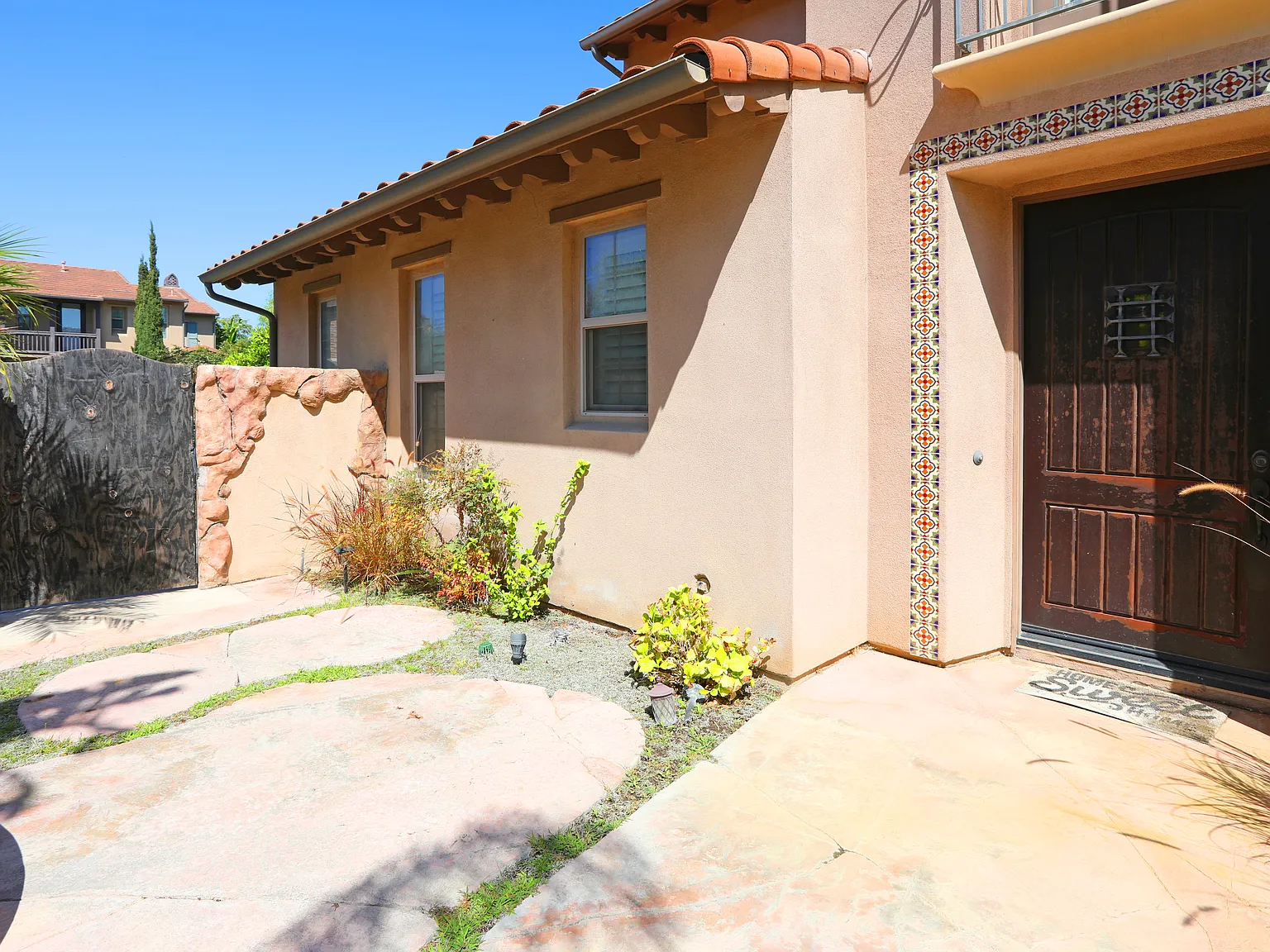 4 bed, 2933 sqft, $6,750 — Photo 4