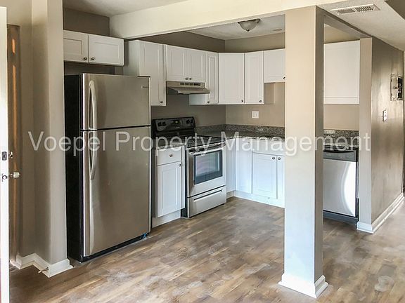 2nd image of 3739 Wyandotte St APT 1