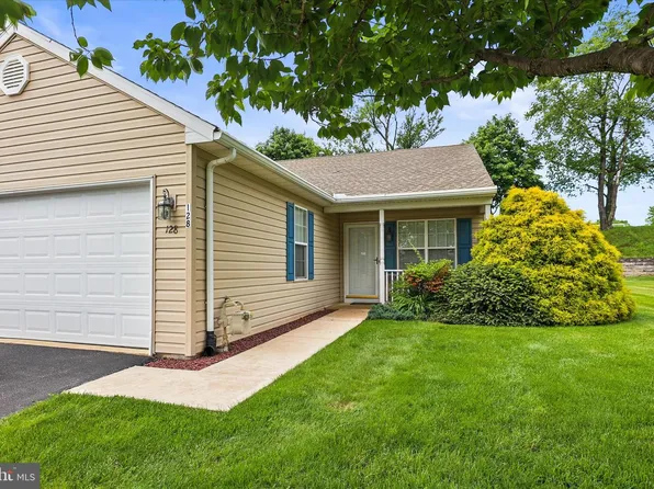 128 Furlong Way #128, Red Lion, PA 17356