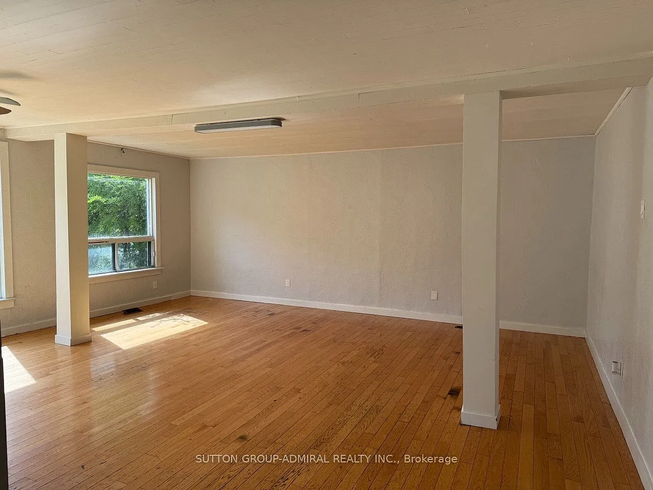 3 bed, $2,495 — Photo 4