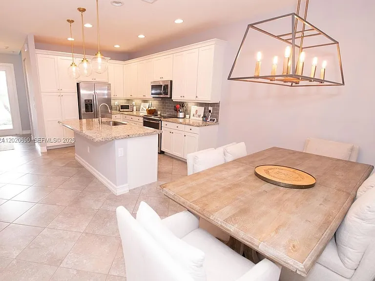 8072 Cactus Quartz Cir — Photo 6