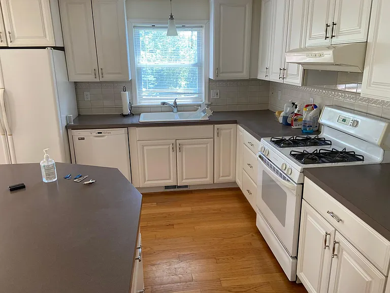 41 Le Grande Ave — Photo 4