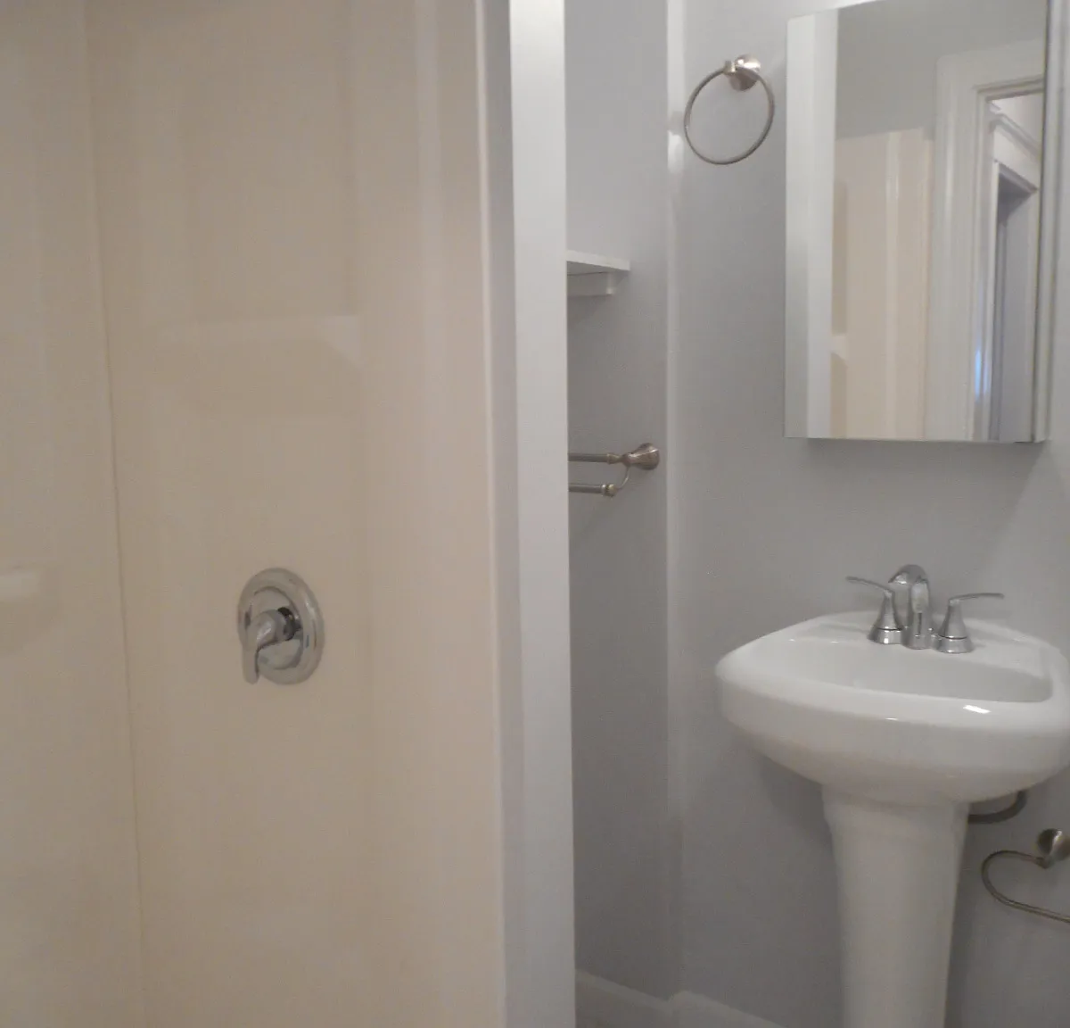 553 Brookline Ave — Photo 2