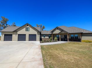 19206 Bloss Ave, Hilmar, CA 95324