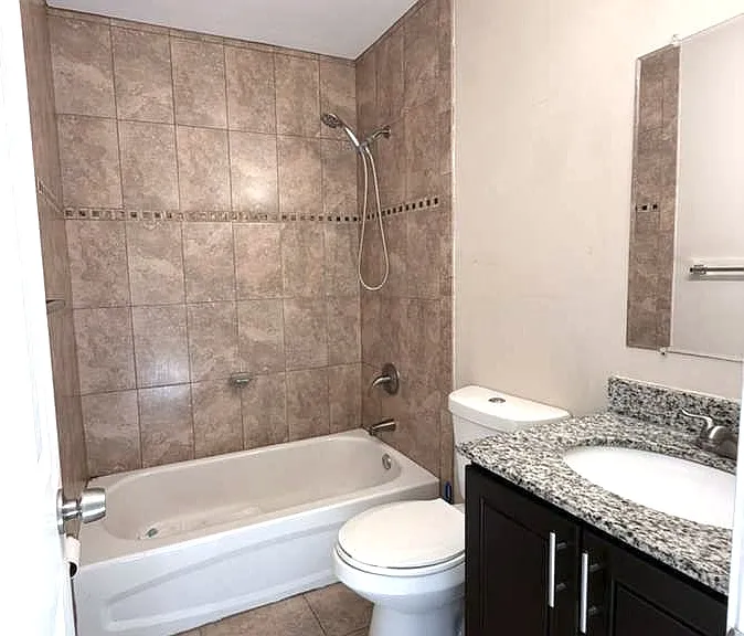 467 NW 19th St #342 — Photo 11