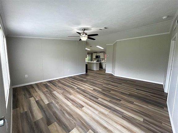 3rd image of 11922 NW 197TH TER