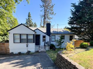 1040 SW Taylors Ferry Rd, Portland, OR 97219