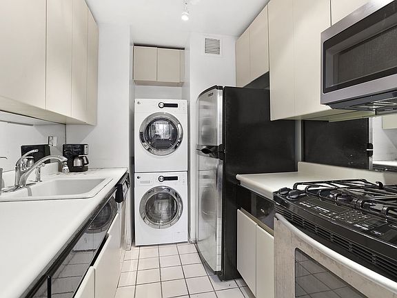 5th image of 343 E 74th St APT 9C